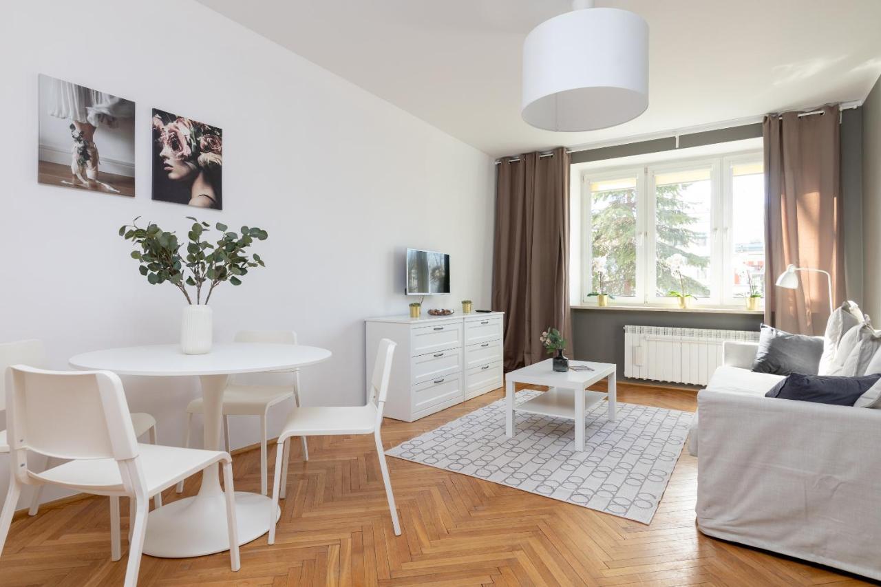 ורשה Saska Kepa Modern Apartment מראה חיצוני תמונה